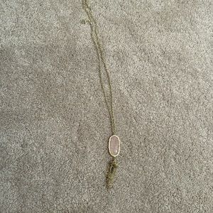 Kendra Scott necklace